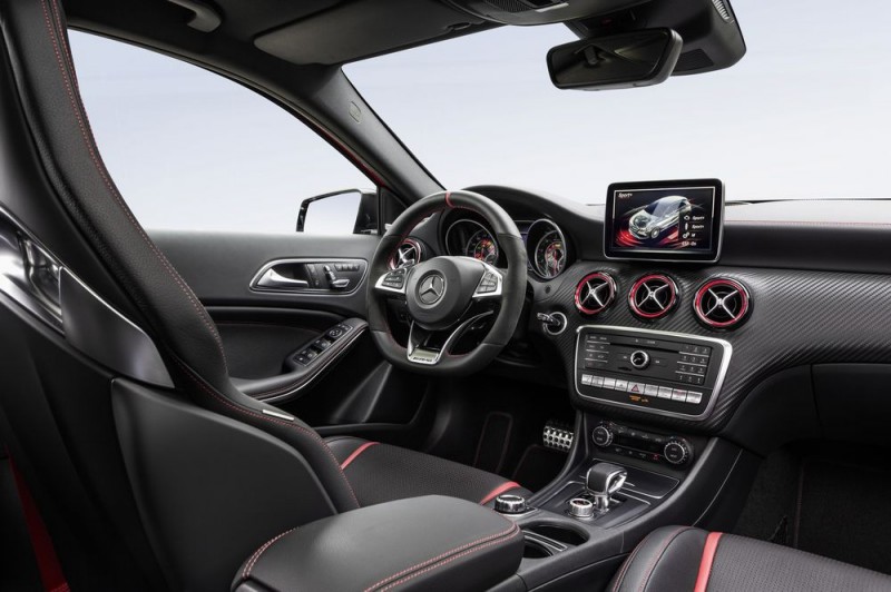 Mercedes : la Classe A 45 AMG encore plus puissante - photo 5