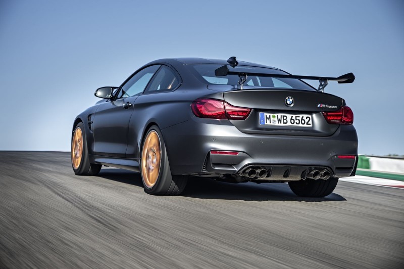 BMW : une M4 GTS pour les pistards - photo 3