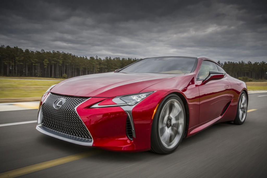 Lexus fait sensation avec la LC 500 - photo 2