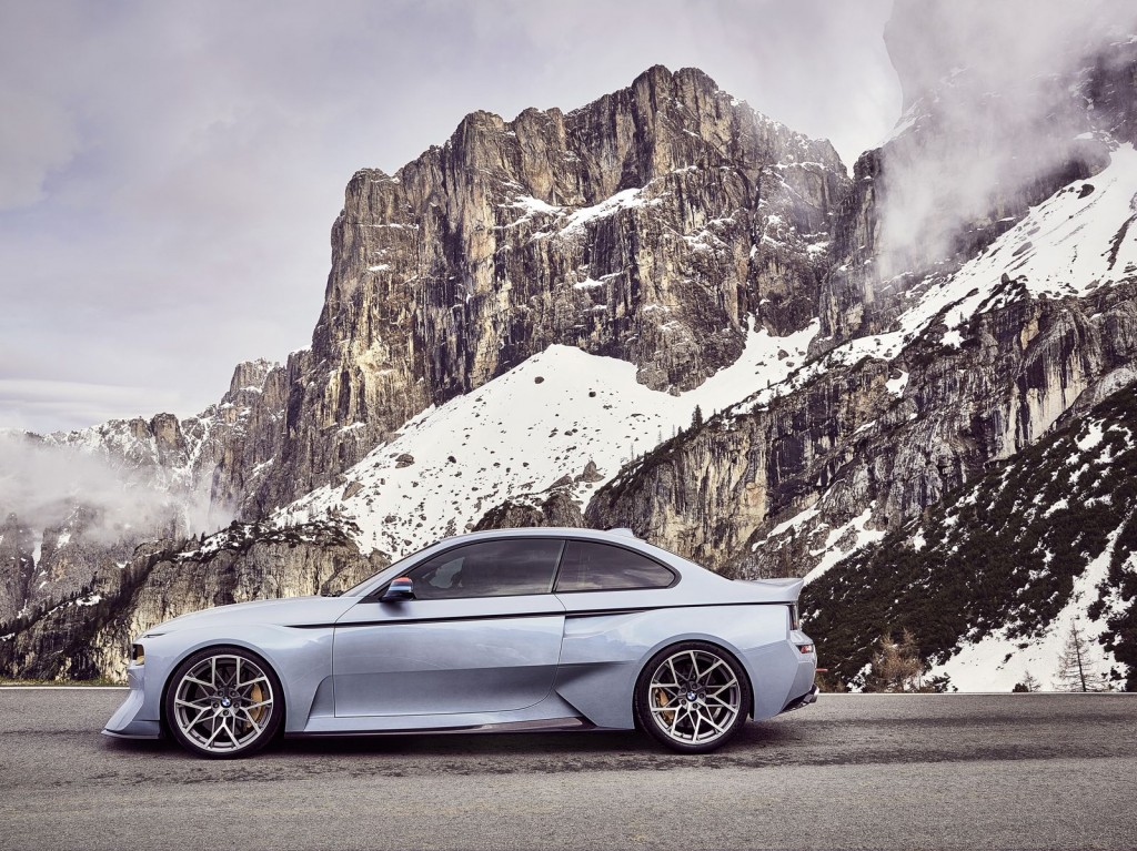 BMW imagine une 2002 Turbo moderne - photo 4