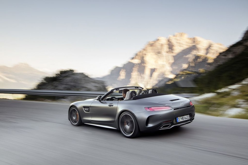 Mercedes-AMG GT : elle enlève enfin le haut - photo 4