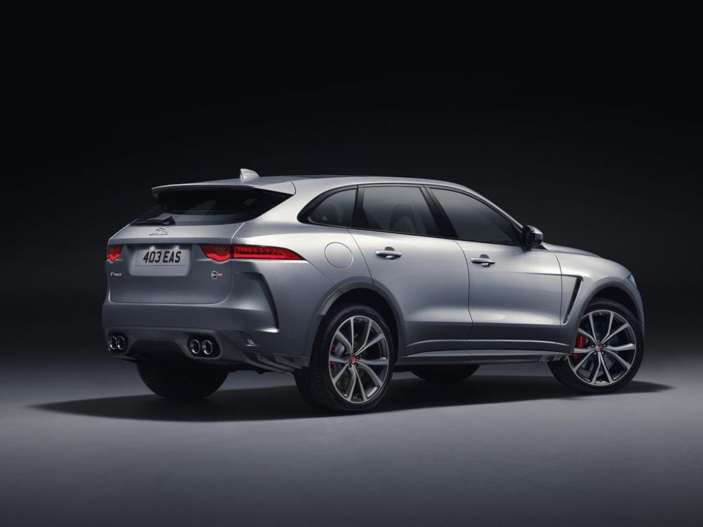 Jaguar glisse un V8 de 550 ch sous le capot du F-Pace - photo 4