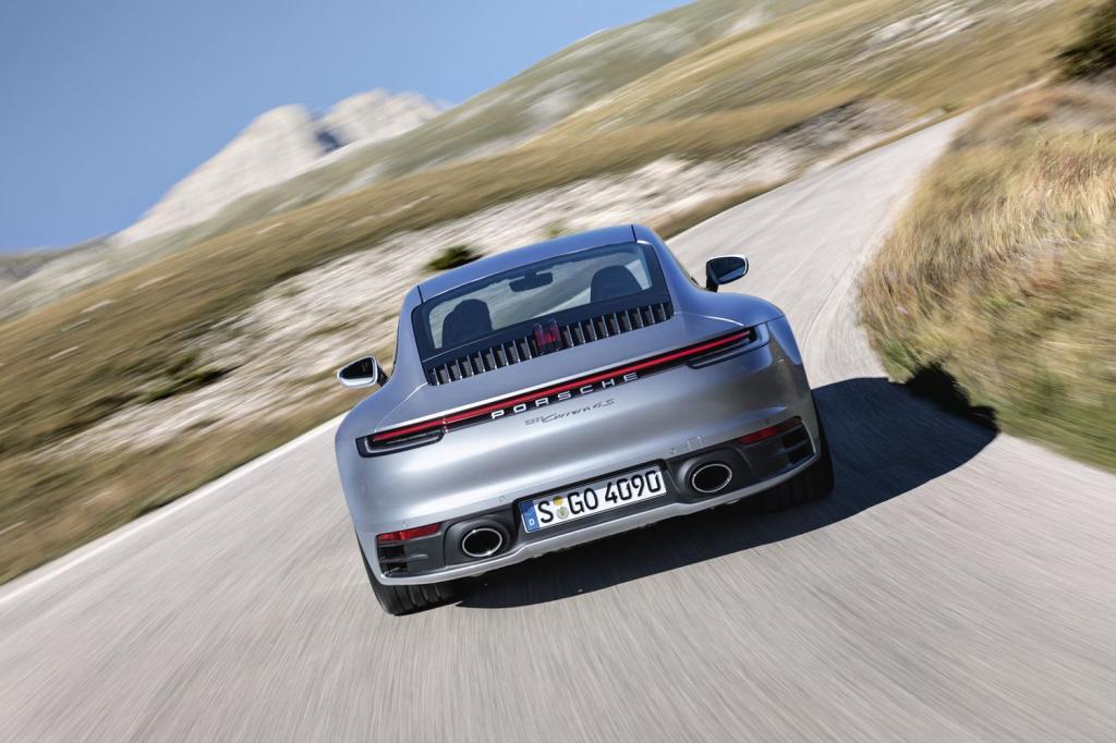 Voici la nouvelle Porsche 911 - photo 4