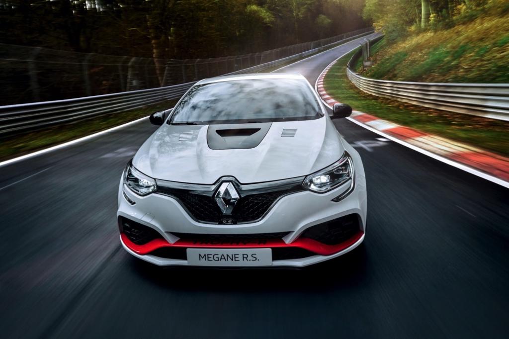 La Renault Mégane RS bat un nouveau record sur circuit - photo 2