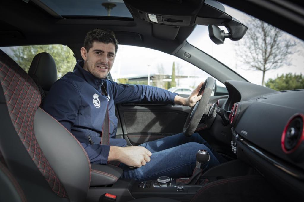 Les joueurs du Real Madrid ont reçu leurs nouvelles Audi - photo 2