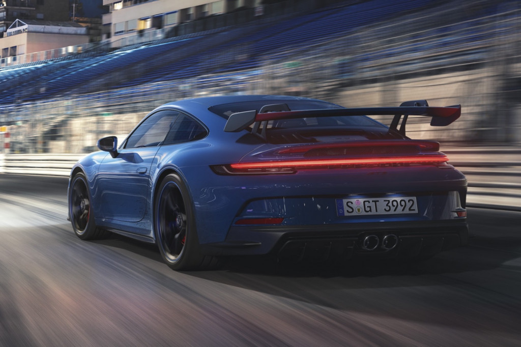 Porsche 911 GT3 : de la piste à la route - photo 3