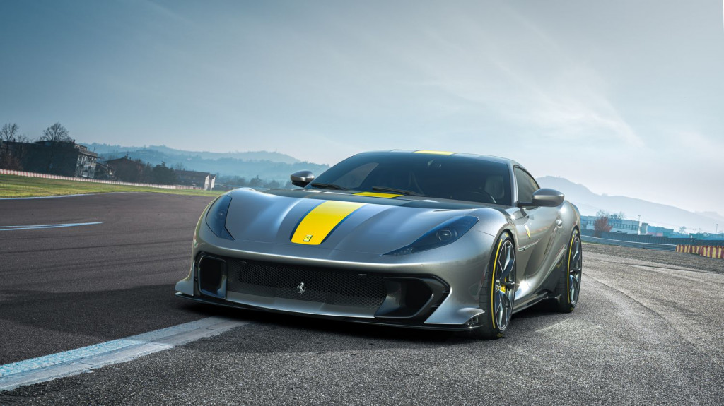 Ferrari 812 Competizione : toujours plus! - photo 2