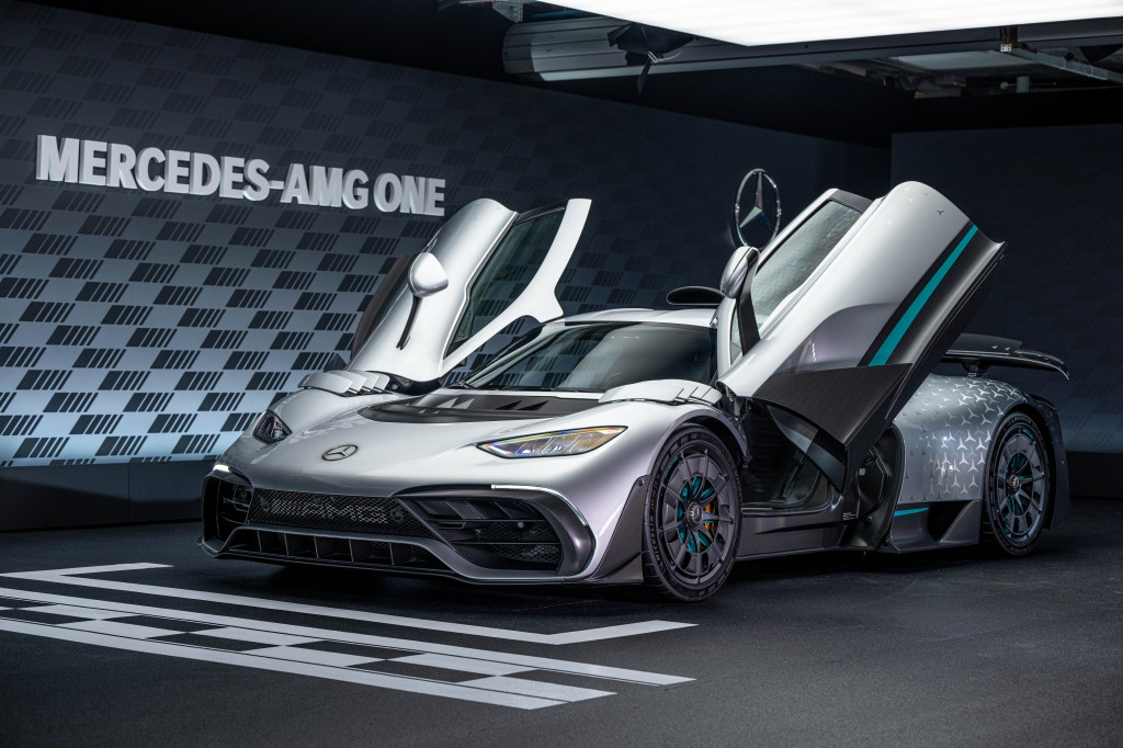 Mercedes-AMG One : une voiture à moteur de Formule 1 - photo 2